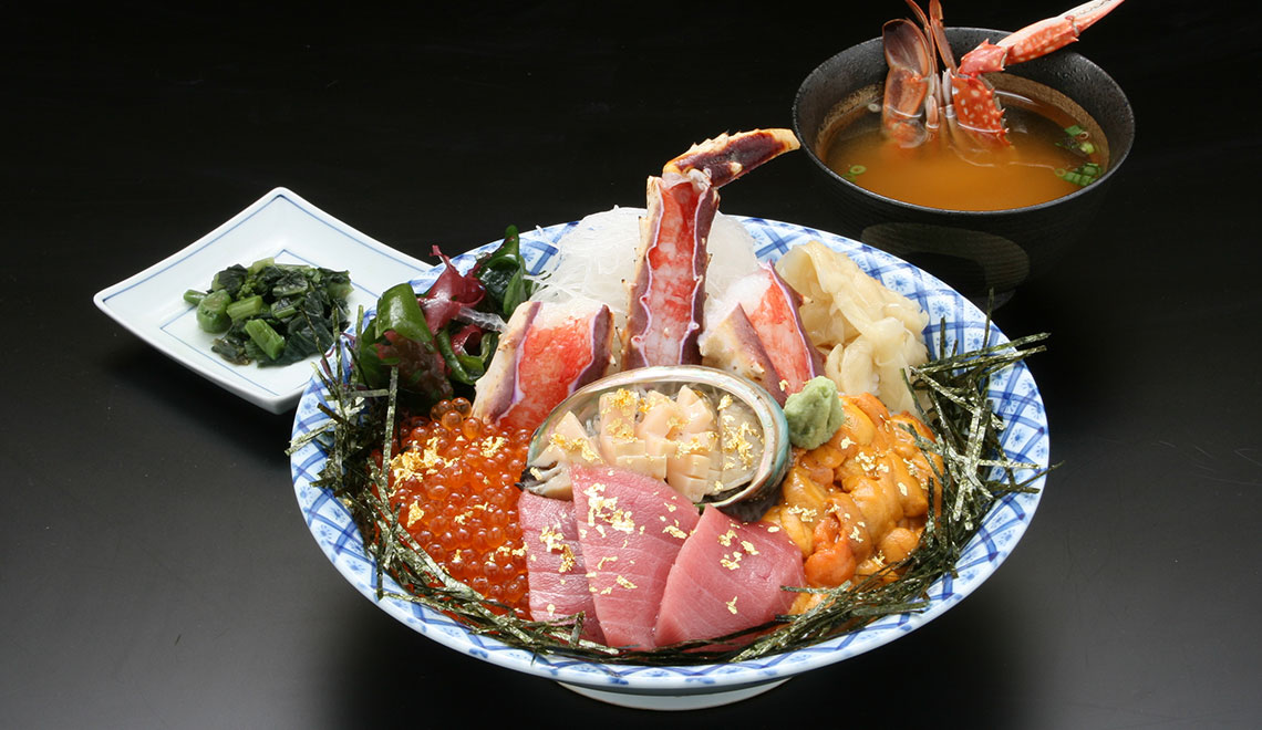 いけすレストラン かにと活魚料理の宿 海風亭 寺泊 日本海